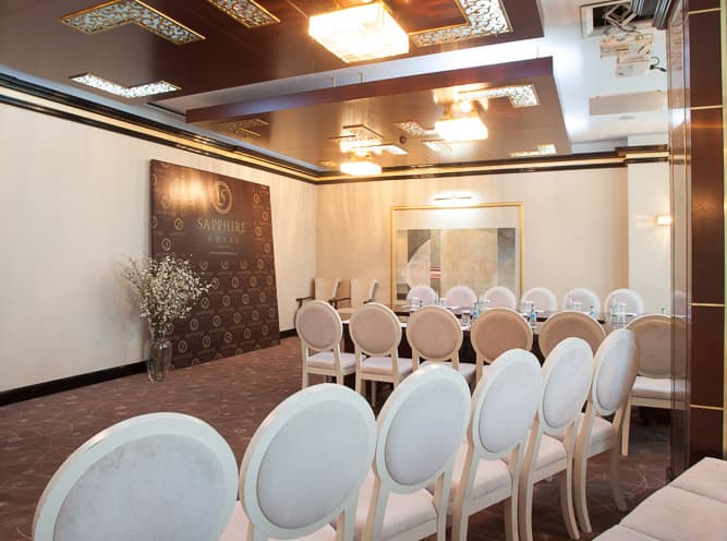 Sapphire Hotel Baku 13