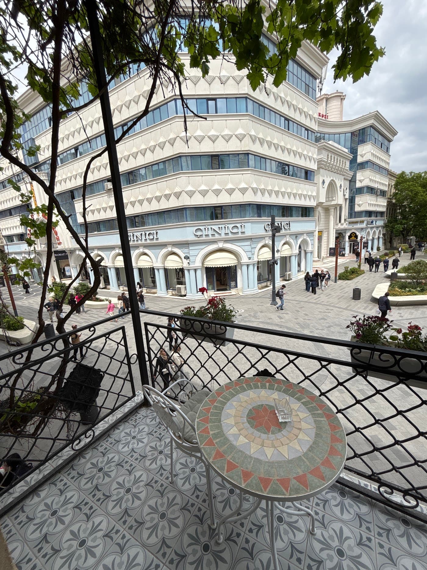 Nizami Central Street Hotel