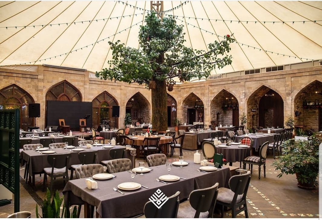 Shakh Garden Qoruq Restoran