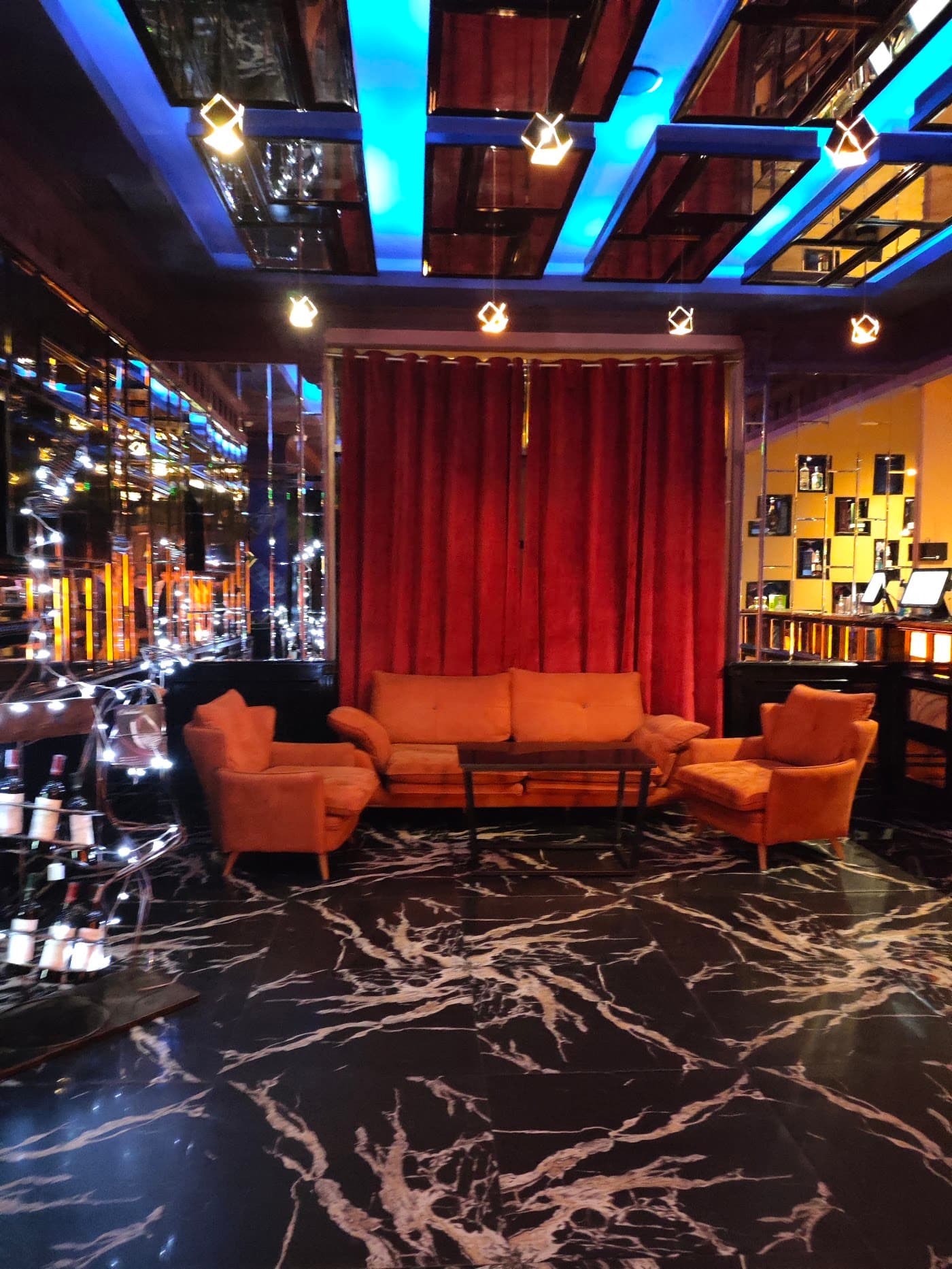 Wallstreet Karaoke and Restaurant