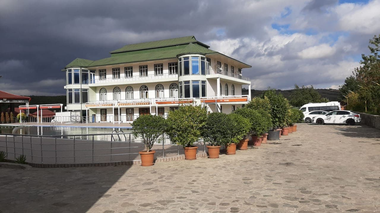 Göy Qurşağı İstirahət Evi