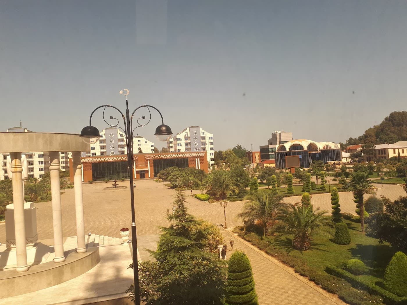 Qızıl Tac Hostel