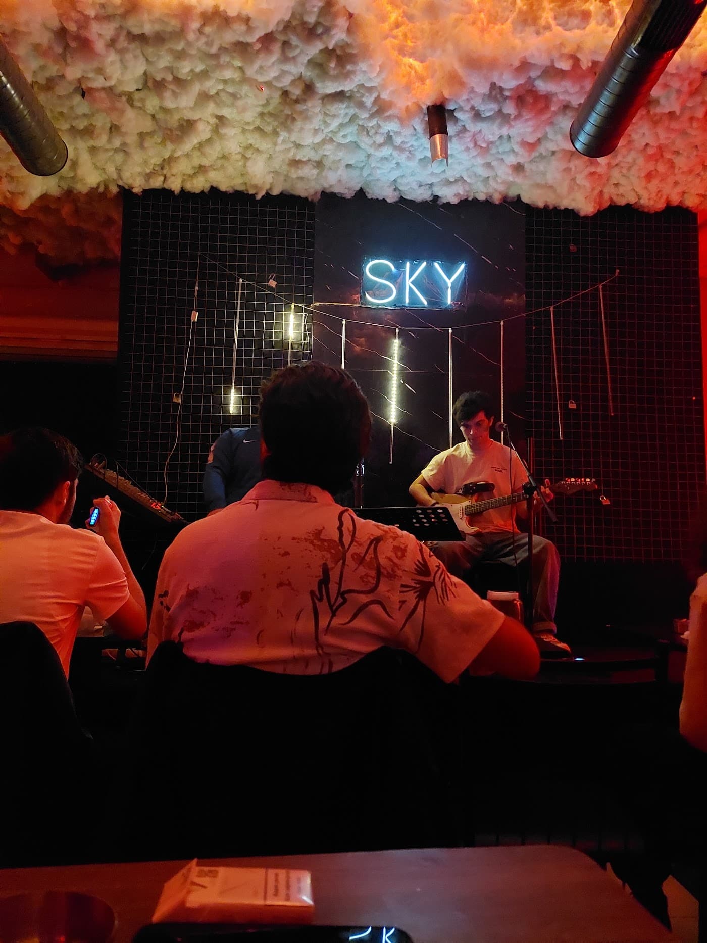Sky Cafe & Bar