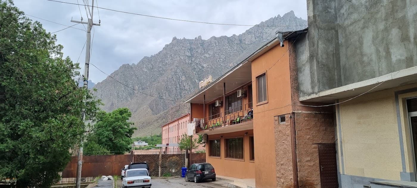 Marishok Hotel