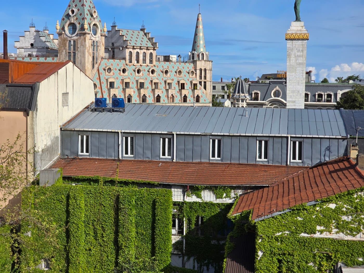 Hotel Monarch Batumi