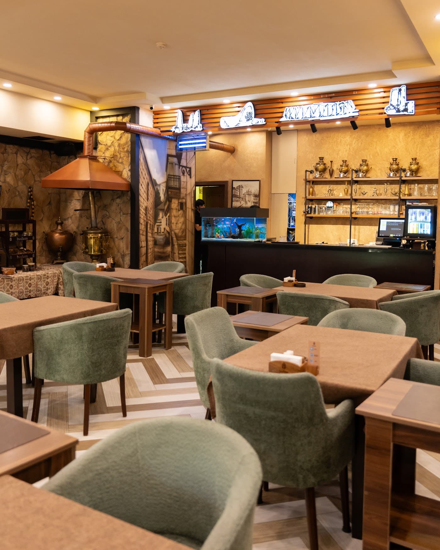 BABAT Lounge & Tea House