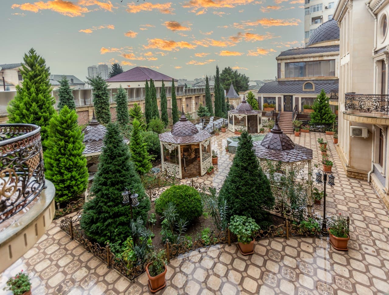 Manor Hotel Baku