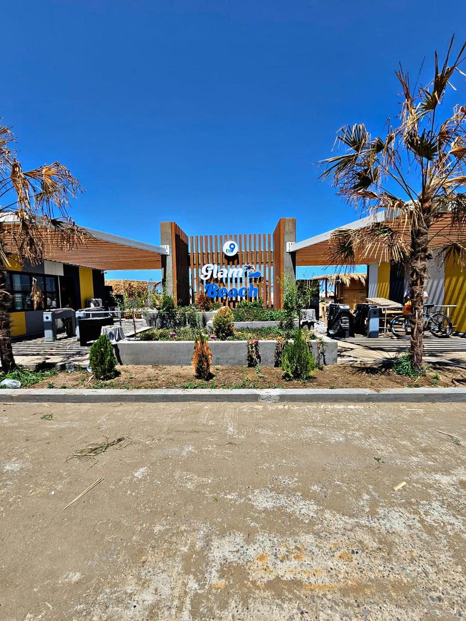 Glam Beach Baku