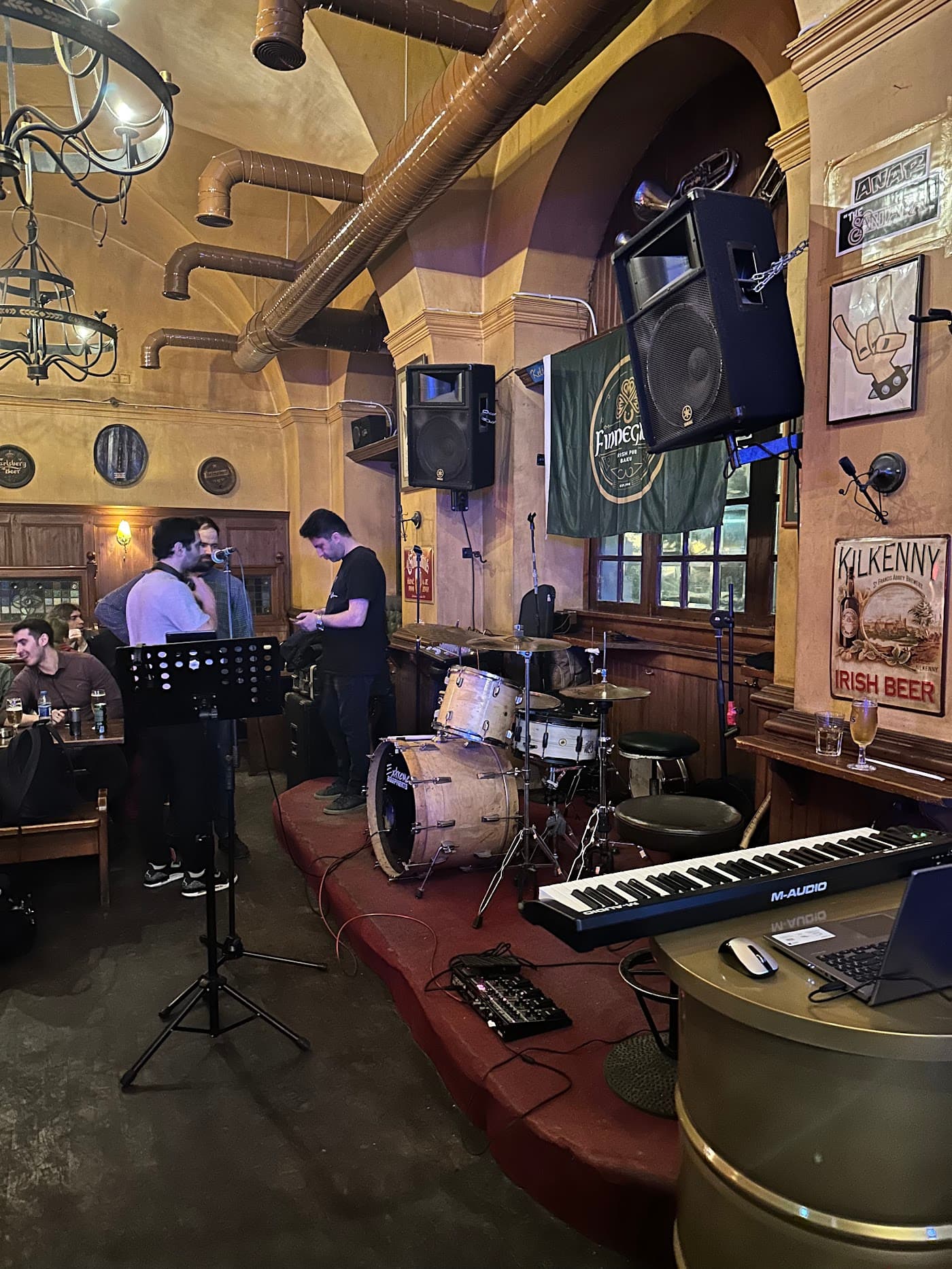 Finnegan's Irish Pub