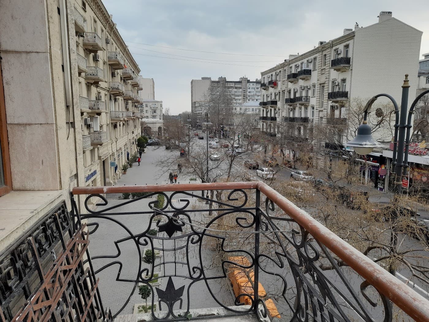 Hostel White city