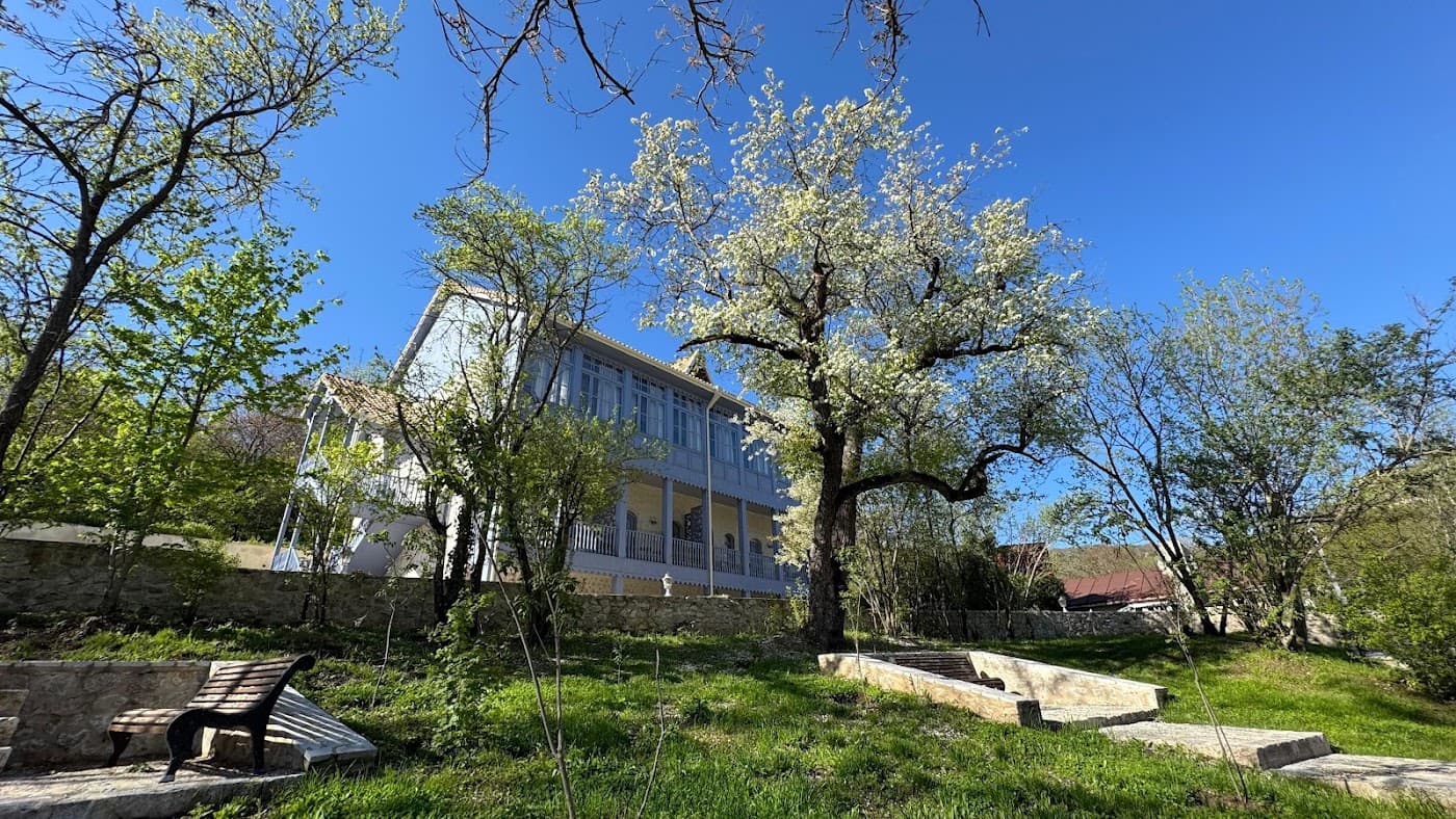 Yasəmən Hotel & Restaurant