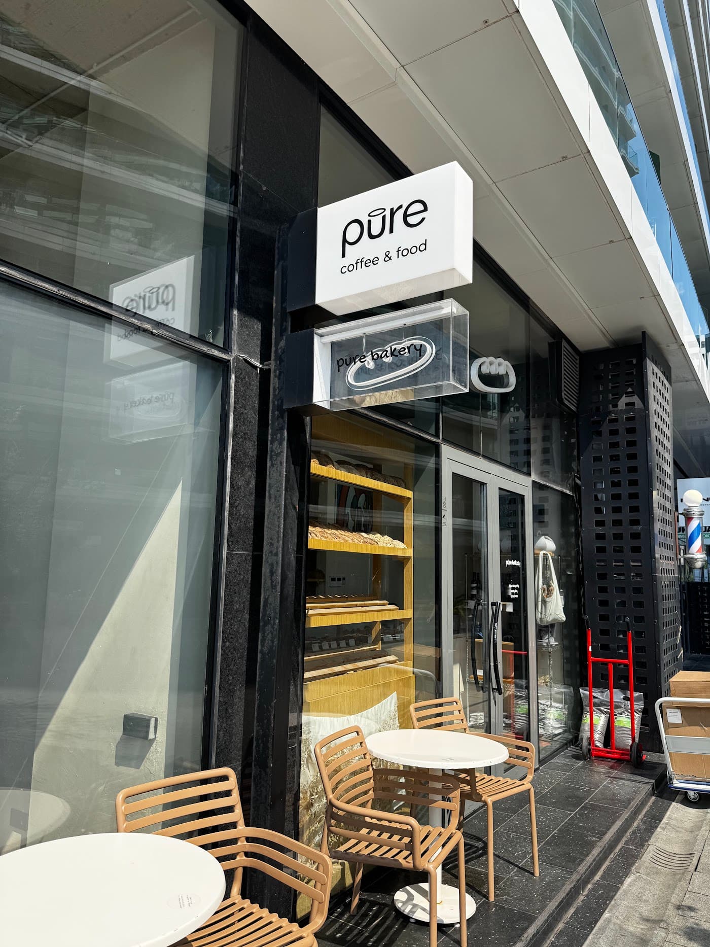 Pure Coffee & Food