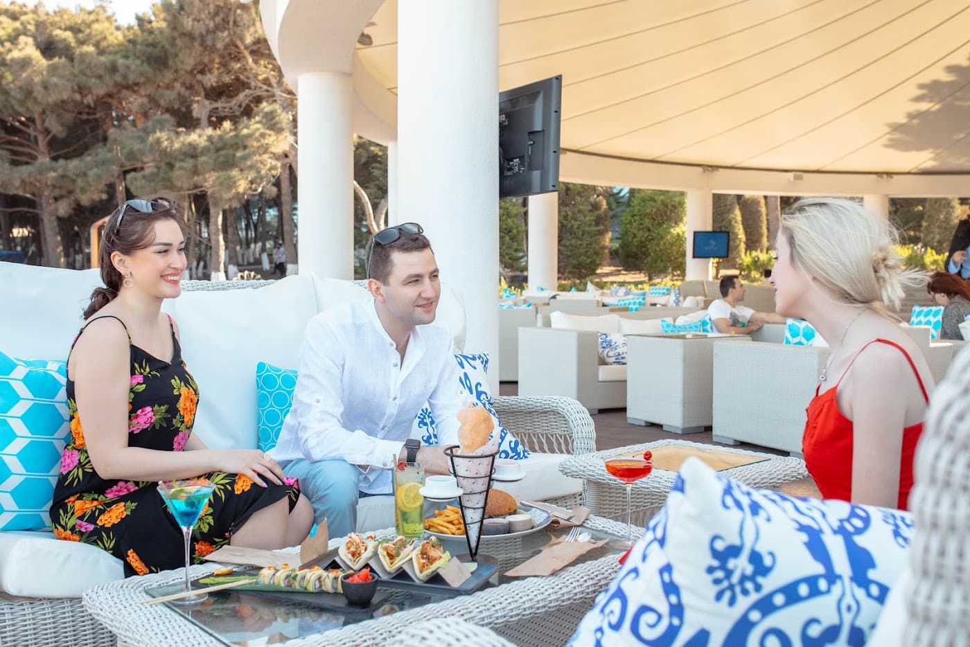 Cali Beach Club