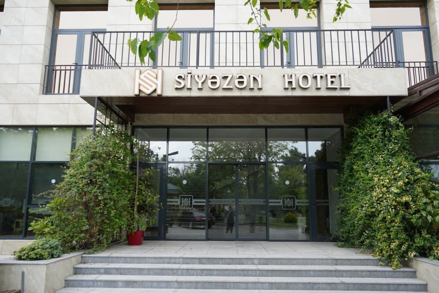 Siyezen Hotel