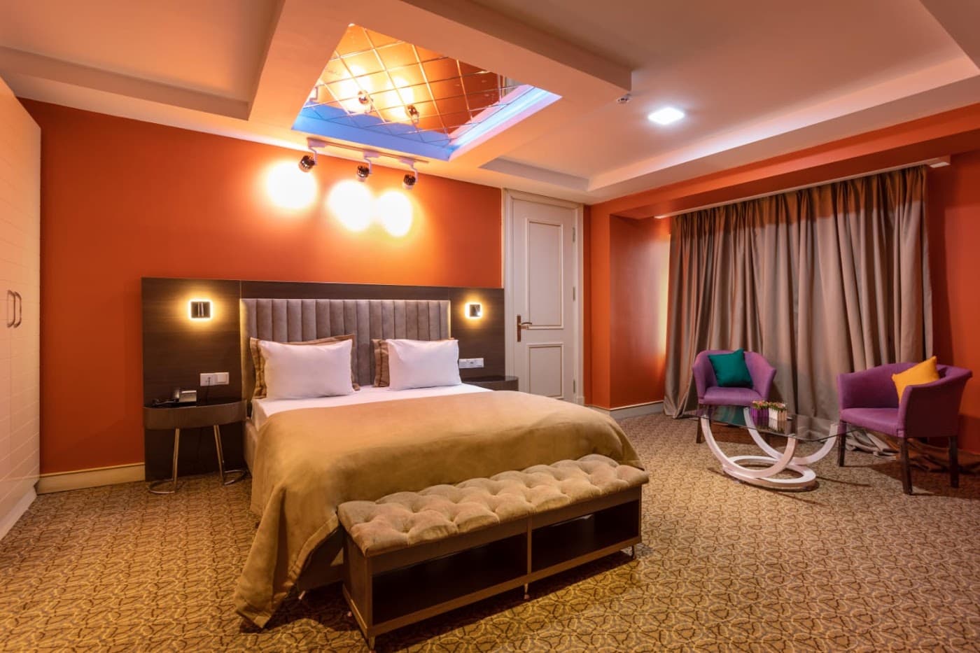 Rose Inn Hotel