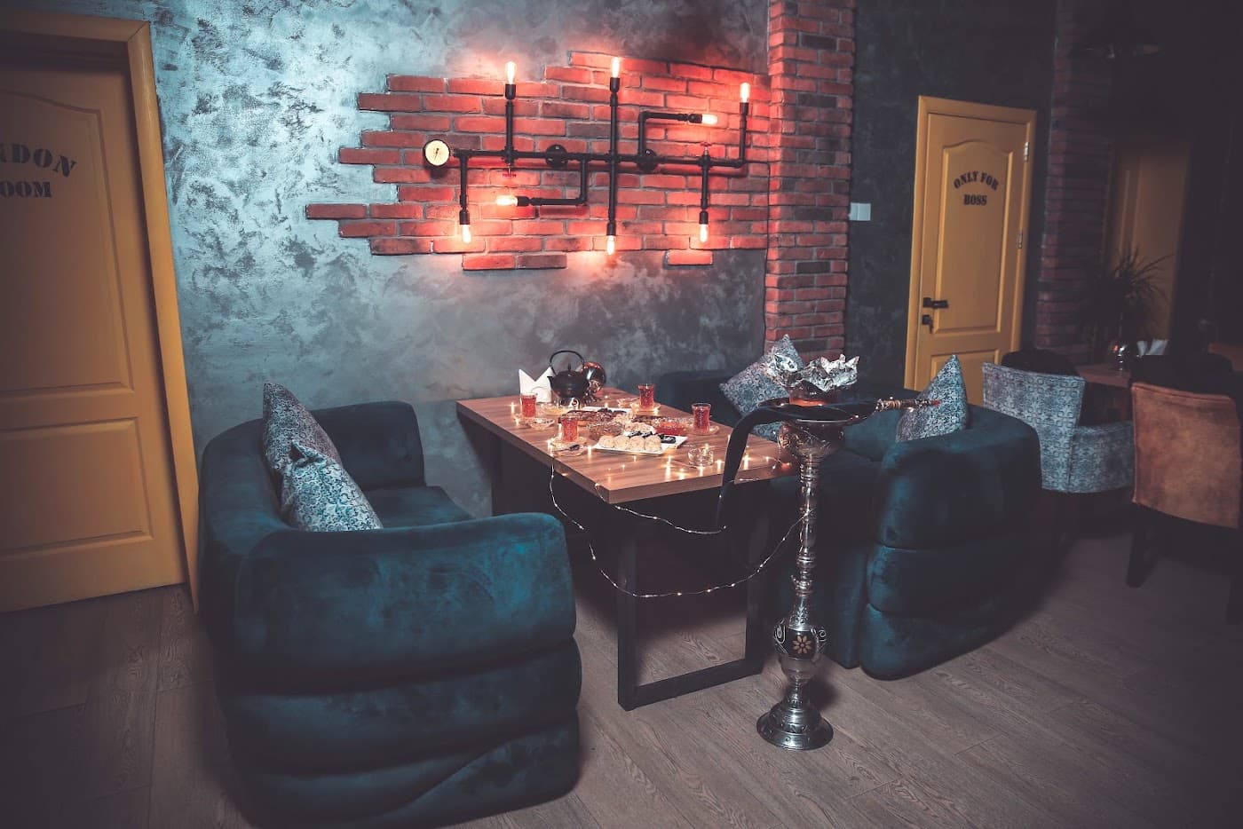 Alto Cafe and Lounge