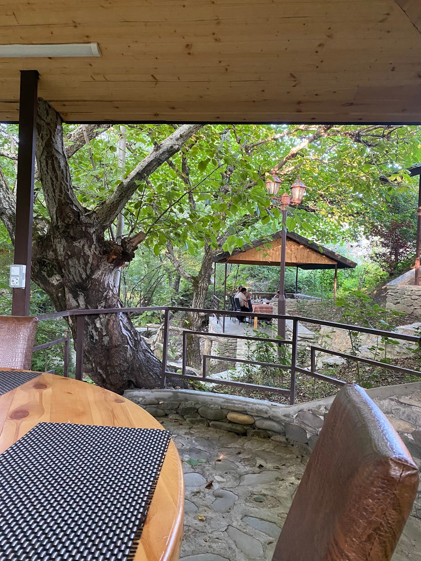 Suqovuşan restoranı