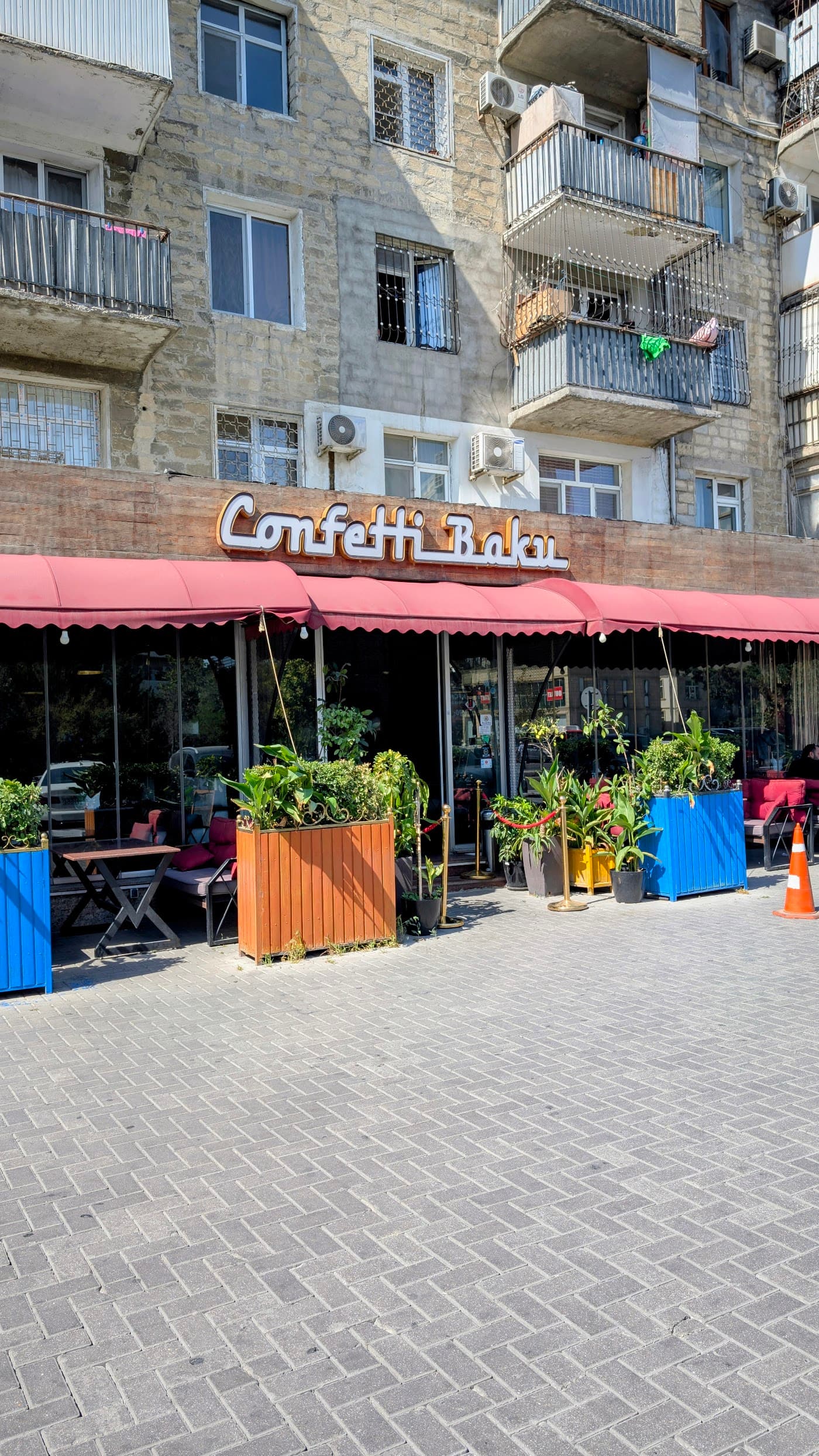 Confetti Restaurant & Lounge