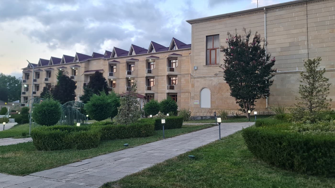Kaspia Yeddi Gozel Hotel