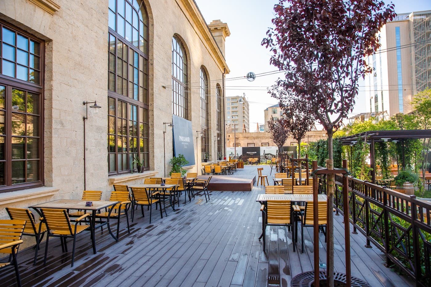 Paulaner Bräuhaus Baku