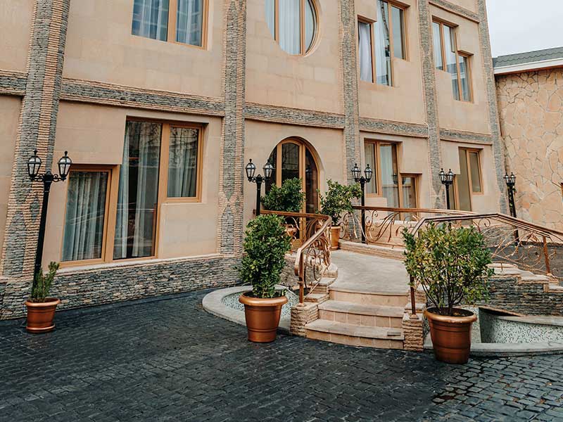Bayil Inn Hotel