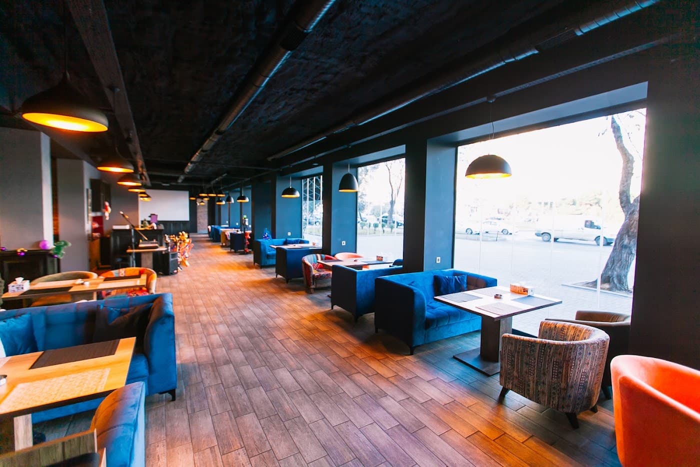 Galiano Lounge