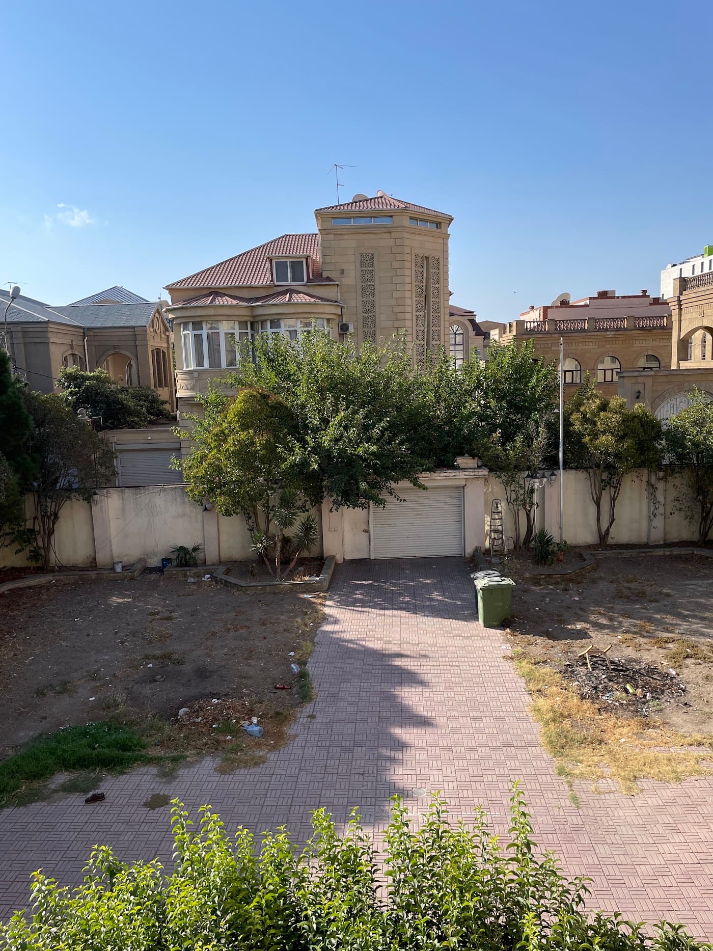 Baku Hostel & Project Center