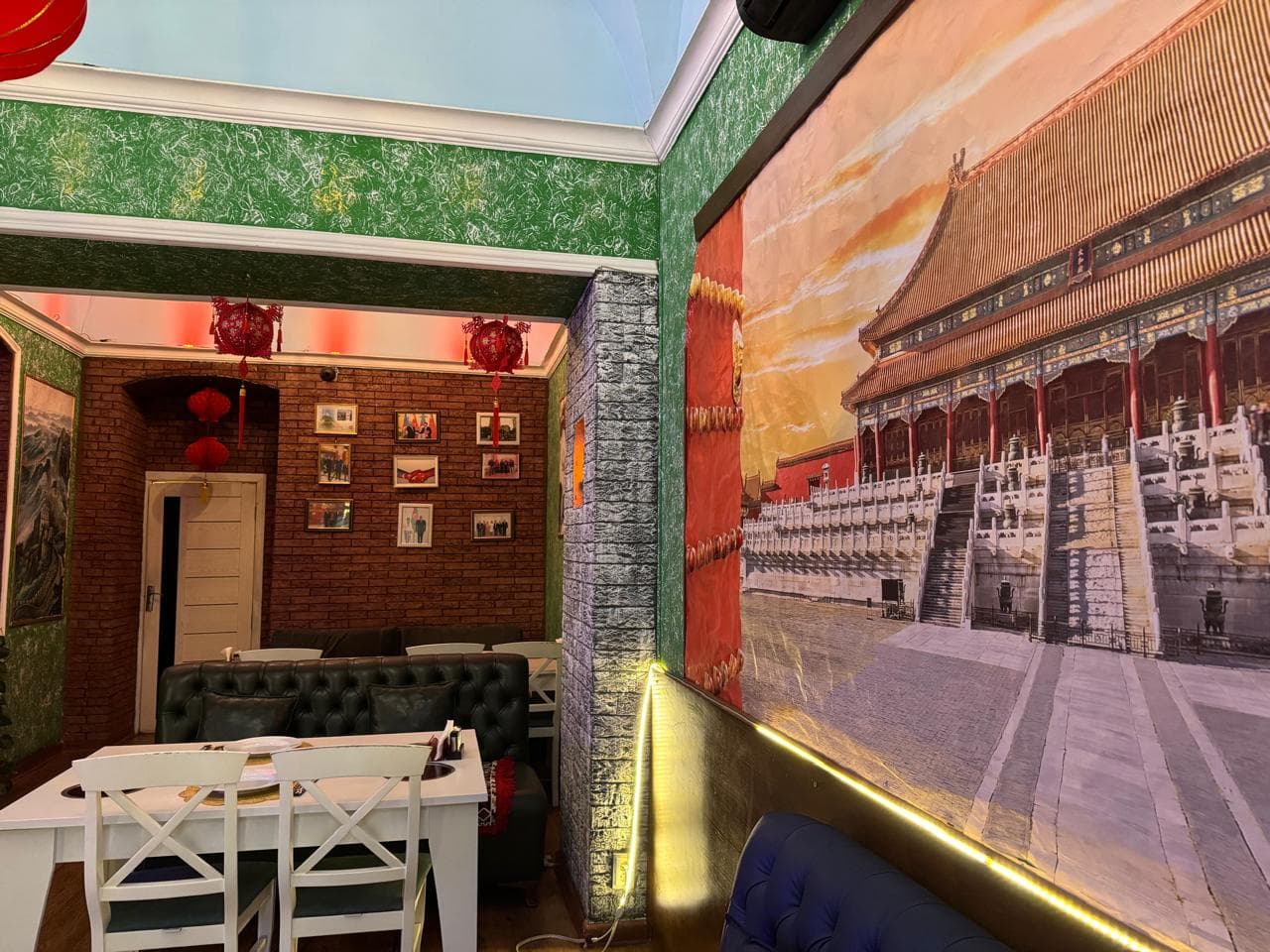 Hot Pot Cin Restaurant