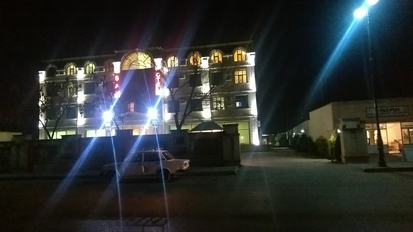Sah Hotel Kurdamir