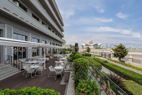 Sheraton Baku Intourist Hotel
